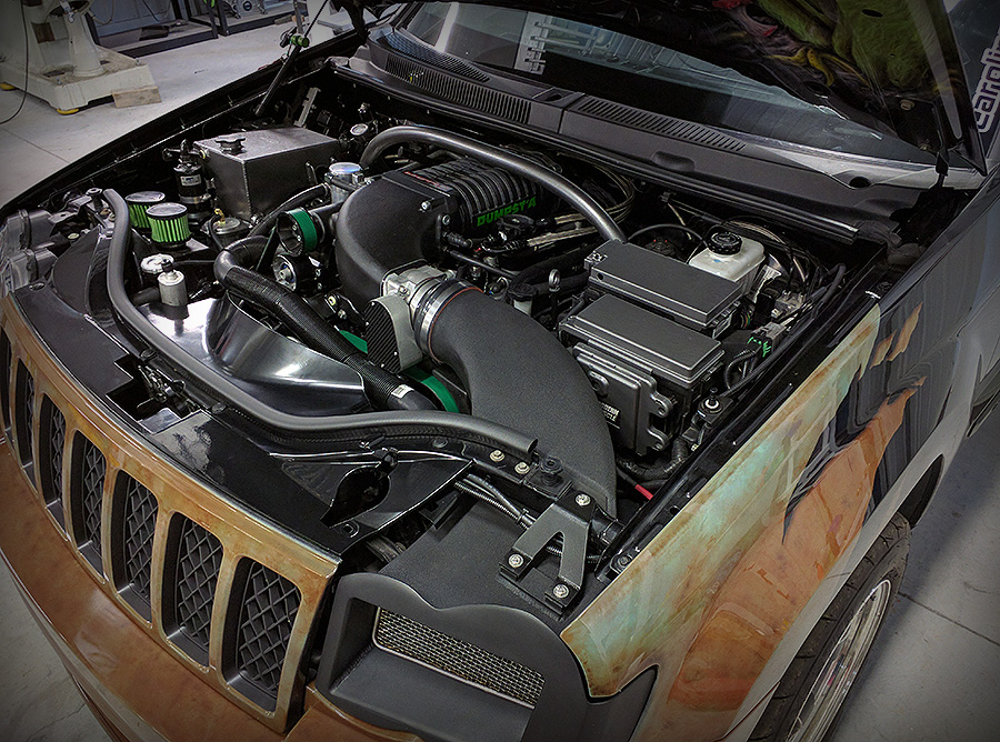 Forged 392 HEMI Engine Whipple Supercharged 2008 Jeep SRT8 Egnine Bay